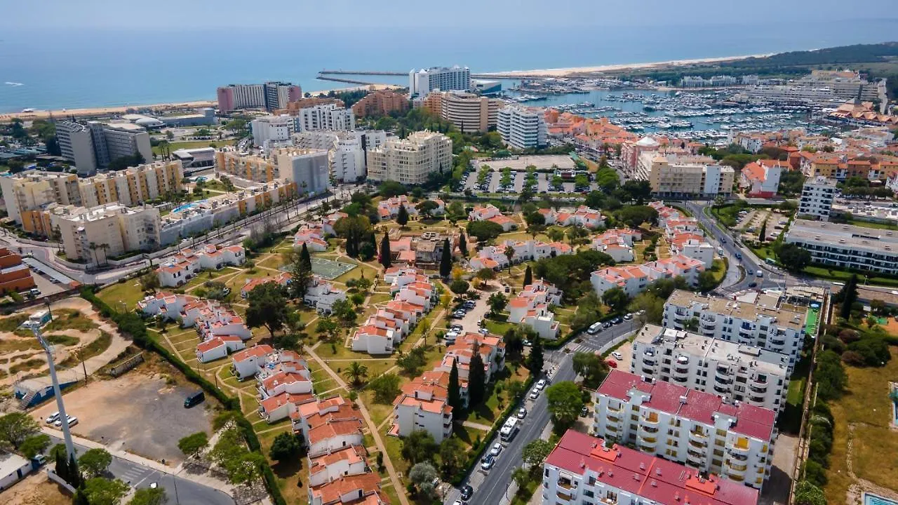 2 Bdr Vilamoura Escape W Balcony By Lovelystay Quarteira Apartment